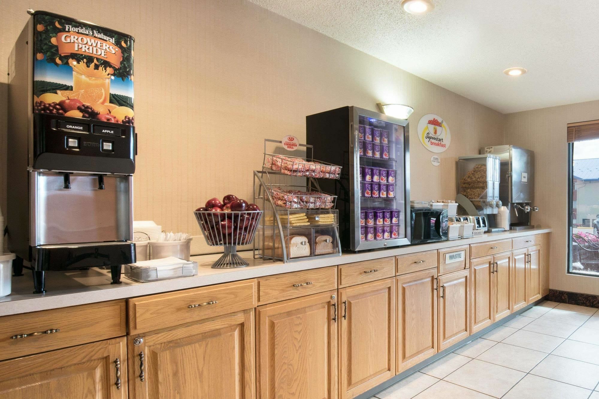 Serena Inn & Suites Of Rapid City Εξωτερικό φωτογραφία