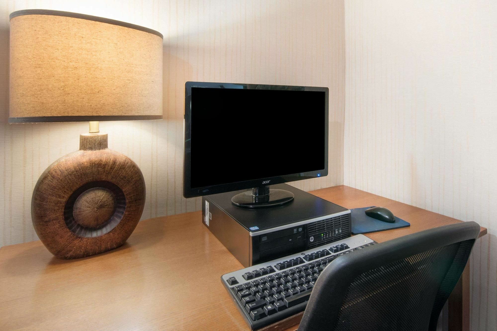 Serena Inn & Suites Of Rapid City Εξωτερικό φωτογραφία