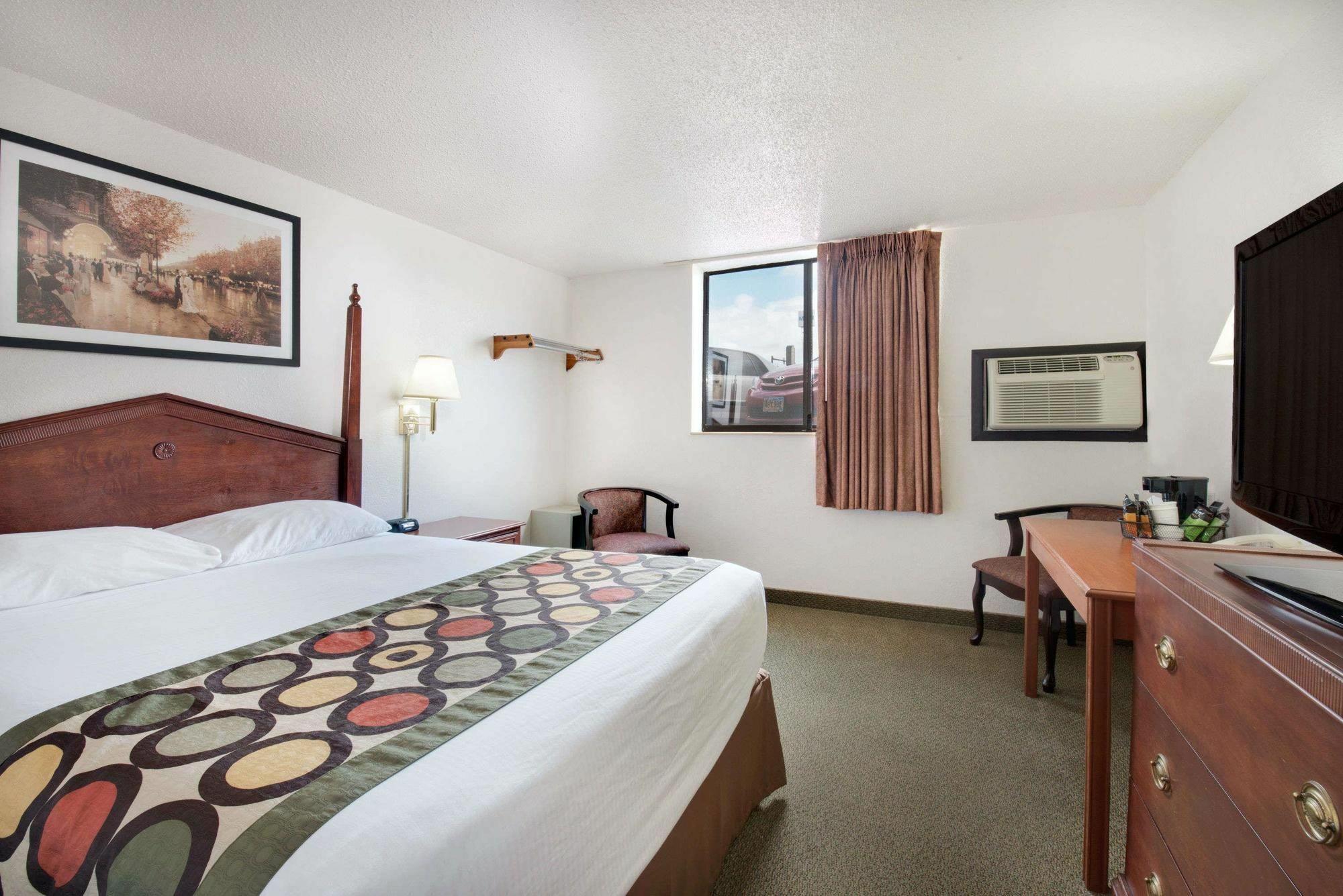 Serena Inn & Suites Of Rapid City Εξωτερικό φωτογραφία